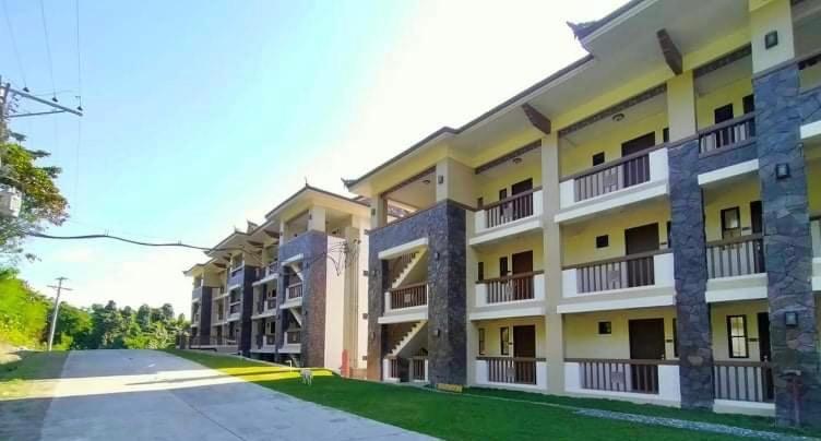 Kembali Condo Resort With Sea View Davao Exterior foto
