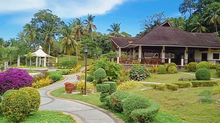 Kembali Condo Resort With Sea View Davao Exterior foto