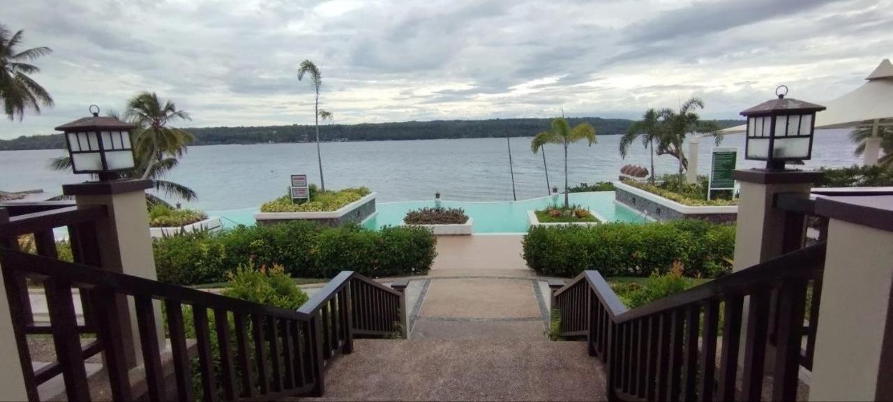 Kembali Condo Resort With Sea View Davao Exterior foto